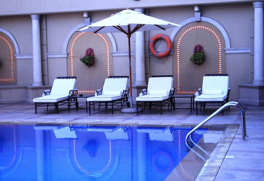 Chelsea Plaza Hotel Dubai Buitenkant foto